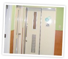 スライドドア（自動）